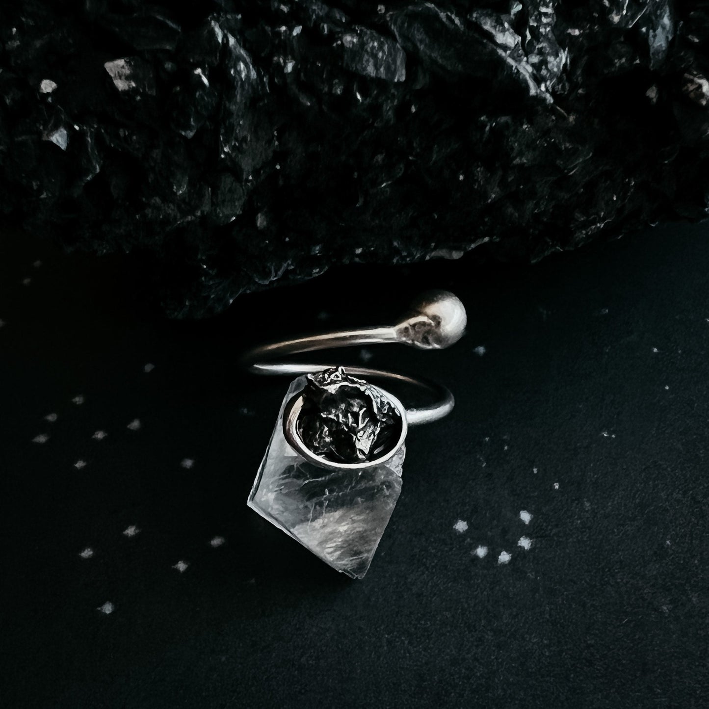 Stellar Swirl Ring with Genuine Meteorite